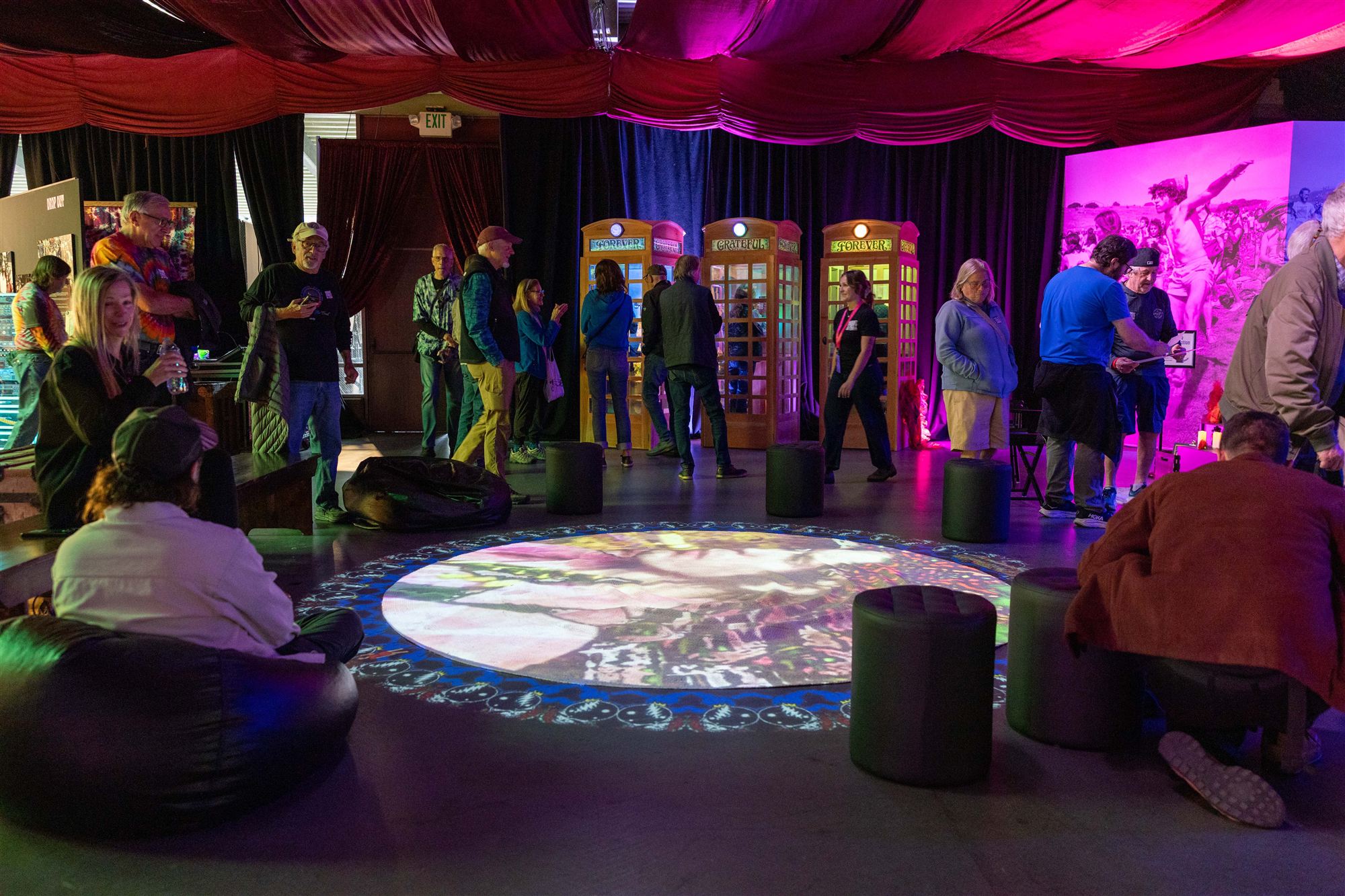 Guests around the Resonance Circle